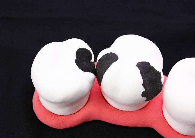 ��������ɂ���ċN������